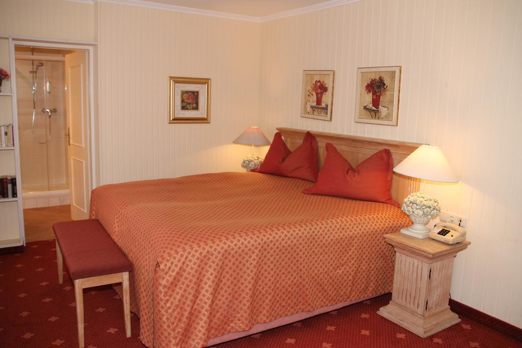 Romantik Im Hotel Villa Roehl Timmendorfer Strand Pokoj fotografie