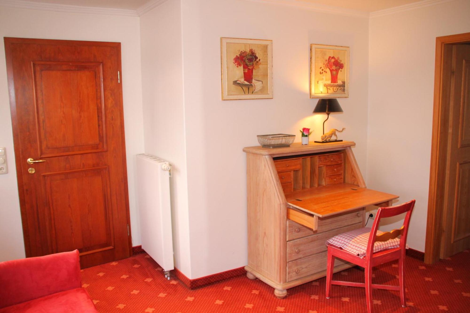 Romantik Im Hotel Villa Roehl Timmendorfer Strand Pokoj fotografie